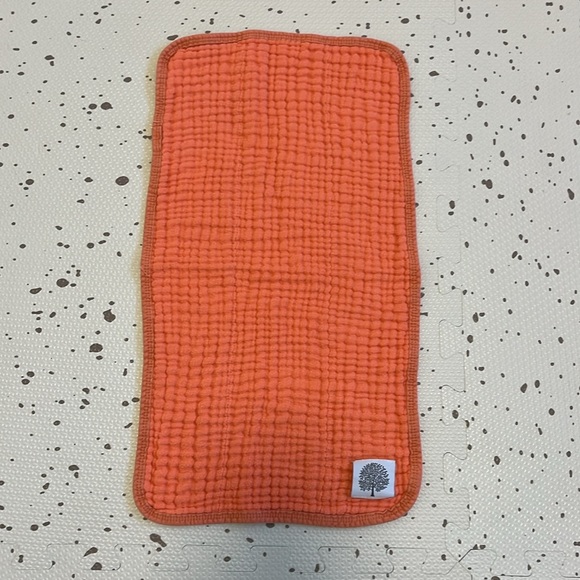 👶🏽 PARKER BABY - MUSLIN BURP CLOTHS - Picture 2 of 4